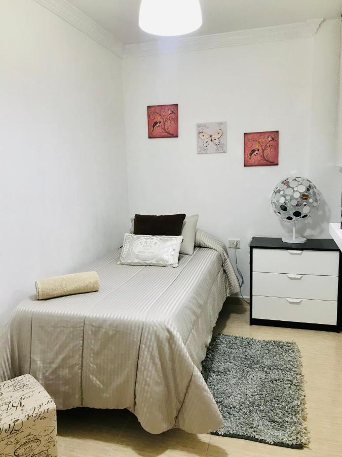 Centrica Y Acogedora Habitacion Los Llanos De Aridane Ngoại thất bức ảnh